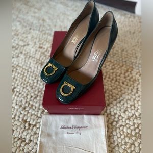 Salvatore Ferragamo Dark Green 3” Pumps - Size 10 🎄🎁